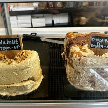 SumSum - Walnut halva and Chocolate Pretzel halva - Desserts Near Me - Honolulu, Hawaii SumSum - Walnut halva and Chocolate Pretzel halva - Desserts Near Me - Honolulu, Hawaii