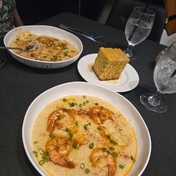 Let's Eat - Shrimp & Grits - Soul Food Near Me - Compton, California Let's Eat - Shrimp & Grits - Soul Food Near Me - Compton, California