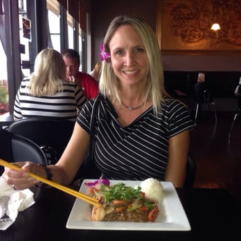 Mai Thai - Shrimp dinner is worth ordering again! - Thai Near Me - Omaha, Nebraska