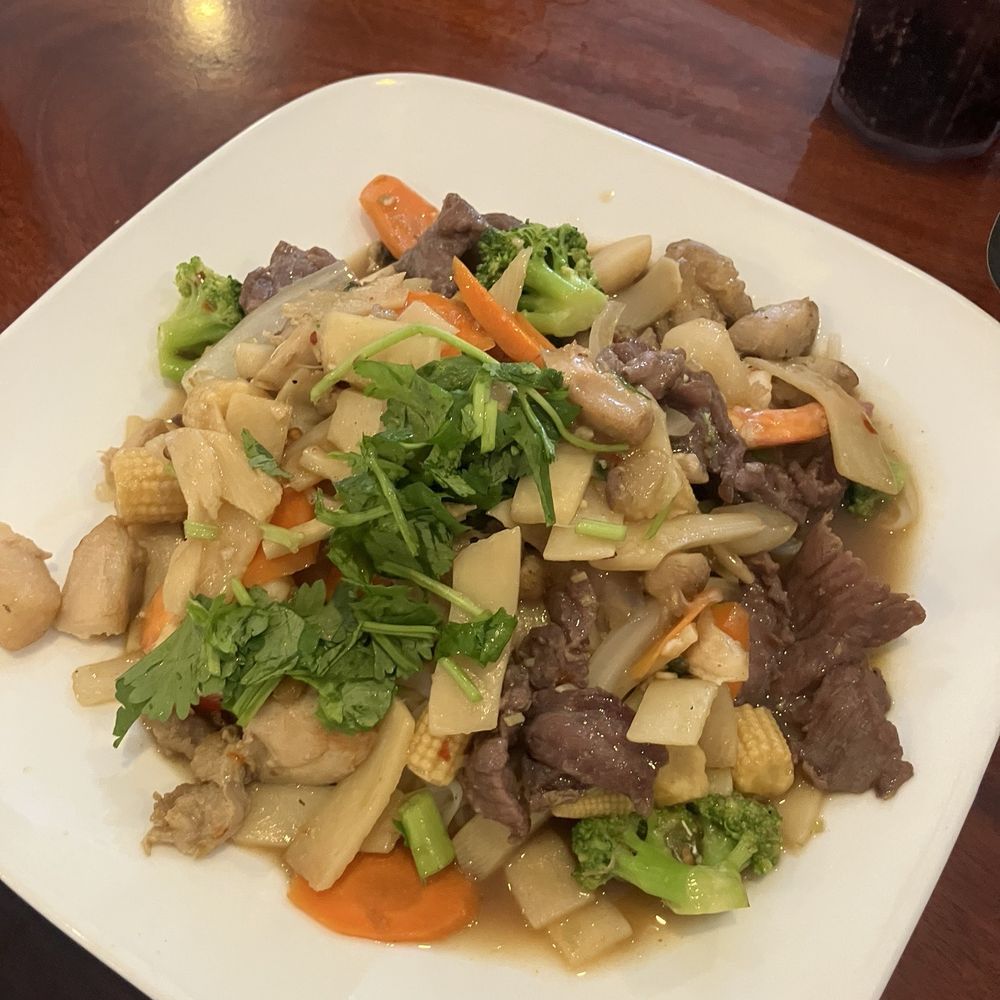Kim Huong - 21. Rice Noodles - Vietnamese Near Me - Salem, Oregon