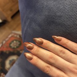 Four Seasons Nails Salon