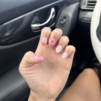 Gallery Nails Bar - Nail Salons Near Me - Queen Creek, Arizona
