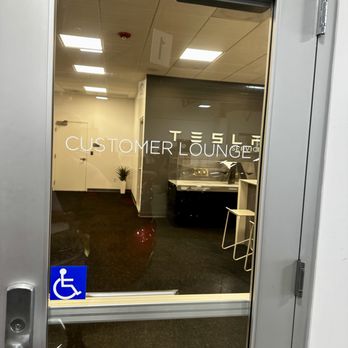 Tesla - Thousand Oaks - Customer Lounge Entrance - Auto Repair Near Me - Thousand Oaks, California Tesla - Thousand Oaks - Customer Lounge Entrance - Auto Repair Near Me - Thousand Oaks, California