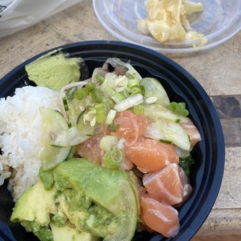 Poke Me - 60% of it was a salad. 10% soup. Rice portions reminiscent of war time rationing. - Poke Near Me - Rancho Palos Verdes, California