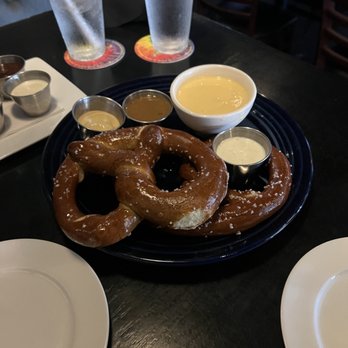 Morrison - 2 pretzels --yummy! - Gastropubs Near Me - Los Angeles, California