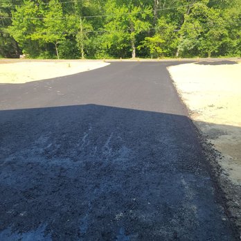 Quality Paving - Finished product. - Masonry/Concrete Near Me - North Providence, Rhode Island Quality Paving - Finished product. - Masonry/Concrete Near Me - North Providence, Rhode Island