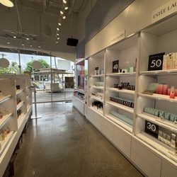 The Cosmetics Company Store