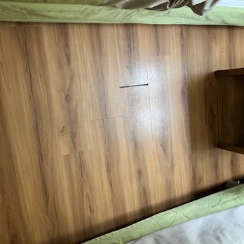 Motel 6 - Another gap in the floor - Hotels Near Me - Drums, Pennsylvania