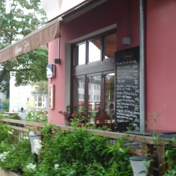 Gino - Italian Near Me - Berlin, BE