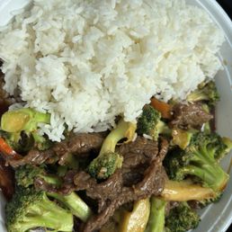 Beef with broccoli lunch special Beef with broccoli lunch special