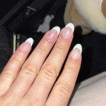 Nails On Neil - Nail Salons Near Me - Columbus, Ohio