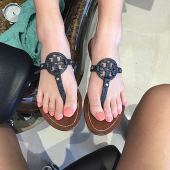 Fresh Nails and Spa - Pedicure by Shawnney - Nail Salons Near Me - Sugar Land, Texas