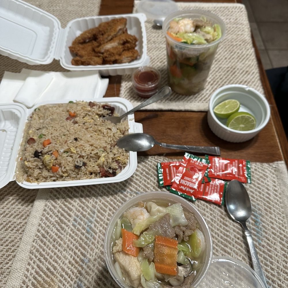 China Bowl - barbecue pork, fried rice, Katsu, chicken and wonton soup;) - Chinese Near Me - Moreno Valley, California China Bowl - barbecue pork, fried rice, Katsu, chicken and wonton soup;) - Chinese Near Me - Moreno Valley, California