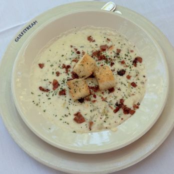 Gulfstream - Best clam chowder soup - New American Near Me - Newport Beach, California
