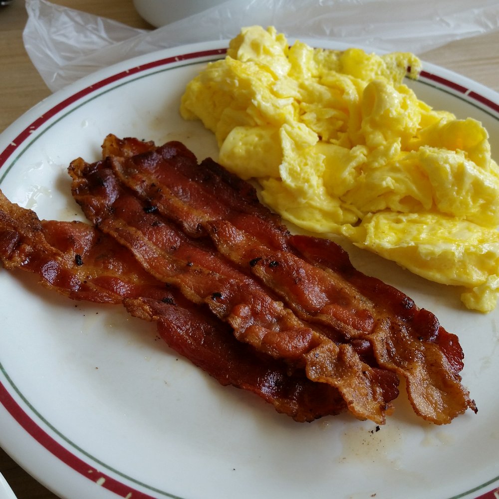 Huddle House - Breakfast & Brunch Near Me - Nahunta, Georgia Huddle House - Breakfast & Brunch Near Me - Nahunta, Georgia