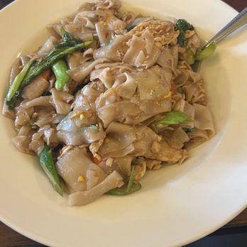 Thai Garden Fusion - Pad See Ew - Thai Near Me - Minneapolis, Minnesota Thai Garden Fusion - Pad See Ew - Thai Near Me - Minneapolis, Minnesota