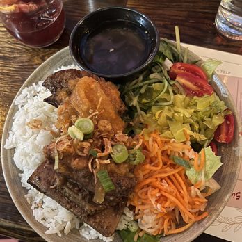 5ive Spice - Braised Short Ribs - Vietnamese Near Me - New York, New York 5ive Spice - Braised Short Ribs - Vietnamese Near Me - New York, New York