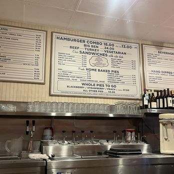 Pie 'n Burger - Menu Board - Burgers Near Me - Pasadena, California