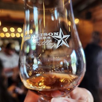 Garrison Brothers Distillery - Special bourbon tasting glass - Distilleries Near Me - Hye, Texas Garrison Brothers Distillery - Special bourbon tasting glass - Distilleries Near Me - Hye, Texas