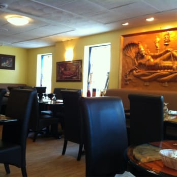 Singh's Cafe - This is a basement? - Indian Near Me - Wellesley, Massachusetts Singh's Cafe - This is a basement? - Indian Near Me - Wellesley, Massachusetts