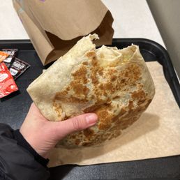 Crunchwrap supreme with no cheese and no sour cream! Great option for a vegan! Black beans and veggies. Soooooo goooood! Crunchwrap supreme with no cheese and no sour cream! Great option for a vegan! Black beans and veggies. Soooooo goooood!