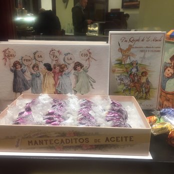 La Despensa de Palacio - Nice vintage packaging - Chocolatiers & Shops Near Me - Seville, SE