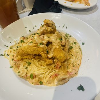 The Palms Too - Crawfish Orleans - Cajun/Creole Near Me - Arabi, Louisiana