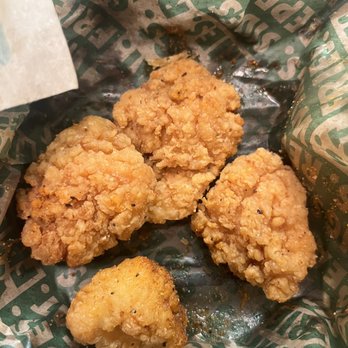 Wingstop - These were supposed to be the Crunch time:((( Also a very underwhelming amount of seasoning and literally no sauce - Chicken Wings Near Me - El Cerrito, California