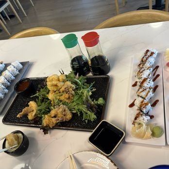 Kintoki Sushi House & Bar - Calamari, California roll, tempura roll - Sushi Bars Near Me - Tucson, Arizona Kintoki Sushi House & Bar - Calamari, California roll, tempura roll - Sushi Bars Near Me - Tucson, Arizona