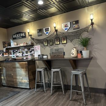 The Roasted Bean - More seating - Coffee & Tea Near Me - Bristol, Connecticut