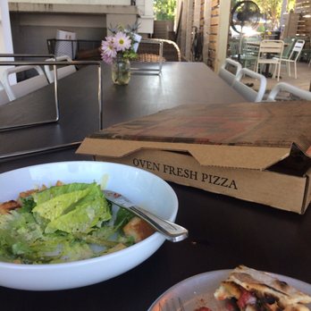 Coastal Crust - Early Saturday afternoon - lots of staff but frustrated with lack of attention to customer service. - Pizza Near Me - Mount Pleasant, South Carolina