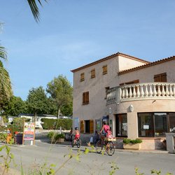 Camping l' Artaudois - Le plein de services au camping, pour votre bonheur !