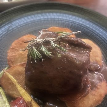 Gardela - Filet mignon with Malbec sauce. - Argentine Near Me - Ciudad de México, DIF Gardela - Filet mignon with Malbec sauce. - Argentine Near Me - Ciudad de México, DIF