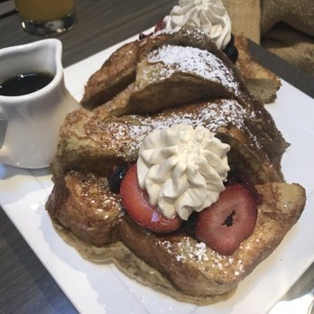 Cafe Renaissance - French Toast - WOW! - French Near Me - Vienna, Virginia