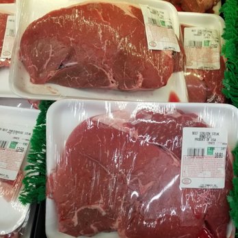 Giunta's Meat Farms - Meat turning brown in the packaging. - Grocery Near Me - Commack, New York Giunta's Meat Farms - Meat turning brown in the packaging. - Grocery Near Me - Commack, New York