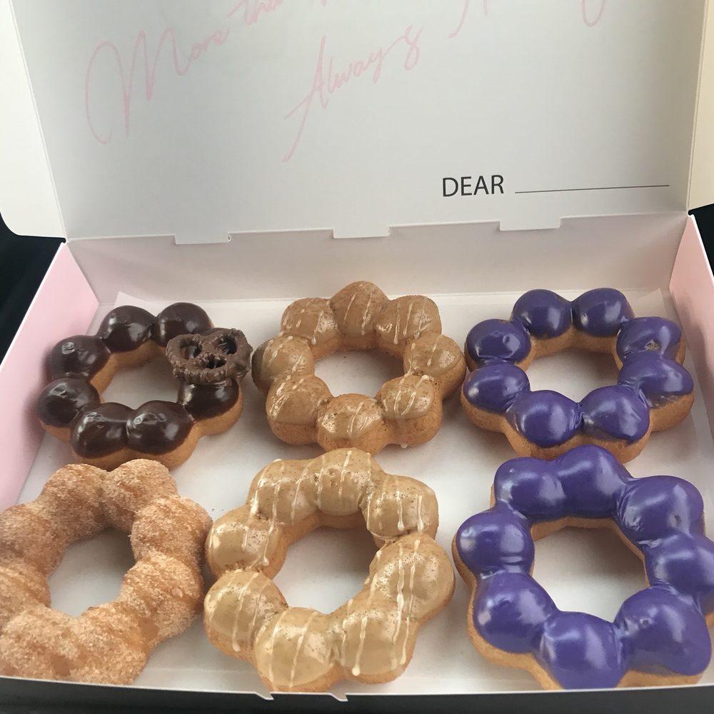 Mochinut - 1/2 Dozen Mochinut. - Donuts Near Me - Plano, Texas