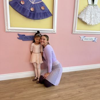 Tutu School Walnut Creek - Miss Sarah and my daughter - Kids Activities Near Me - Walnut Creek, California Tutu School Walnut Creek - Miss Sarah and my daughter - Kids Activities Near Me - Walnut Creek, California