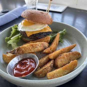 Lamplight Lounge - Breakfast Brunch Burger - New American Near Me - Anaheim, California Lamplight Lounge - Breakfast Brunch Burger - New American Near Me - Anaheim, California