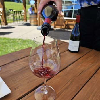 Domaine Divio - Jacob with the pour! - Wine Tasting Room Near Me - Newberg, Oregon