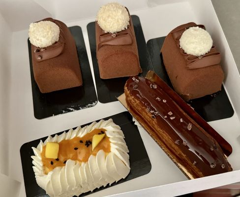 Colette Bakery by null