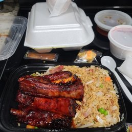 Ribs with pork fried rice Ribs with pork fried rice