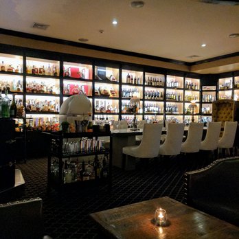 Le Malt Lounge - Interior - Tapas Bars Near Me - Colonia, New Jersey