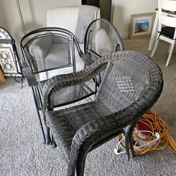 Tidy Tails - Wicker set for sale - Pet Groomers Near Me - Streetsboro, Ohio Tidy Tails - Wicker set for sale - Pet Groomers Near Me - Streetsboro, Ohio