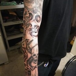 Tha Flatlinerz Allstarz Tattoo Family