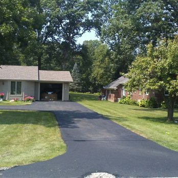 Elsten's Paving - New asphalt over old concrete - Masonry/Concrete Near Me Elsten's Paving - New asphalt over old concrete - Masonry/Concrete Near Me