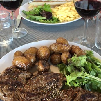 La Robe - French Near Me - Bordeaux, 33