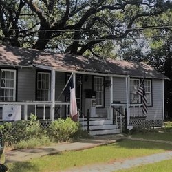 Mimi Montgomery - Baymont Mortgage - Visit our office located in Historic League City.