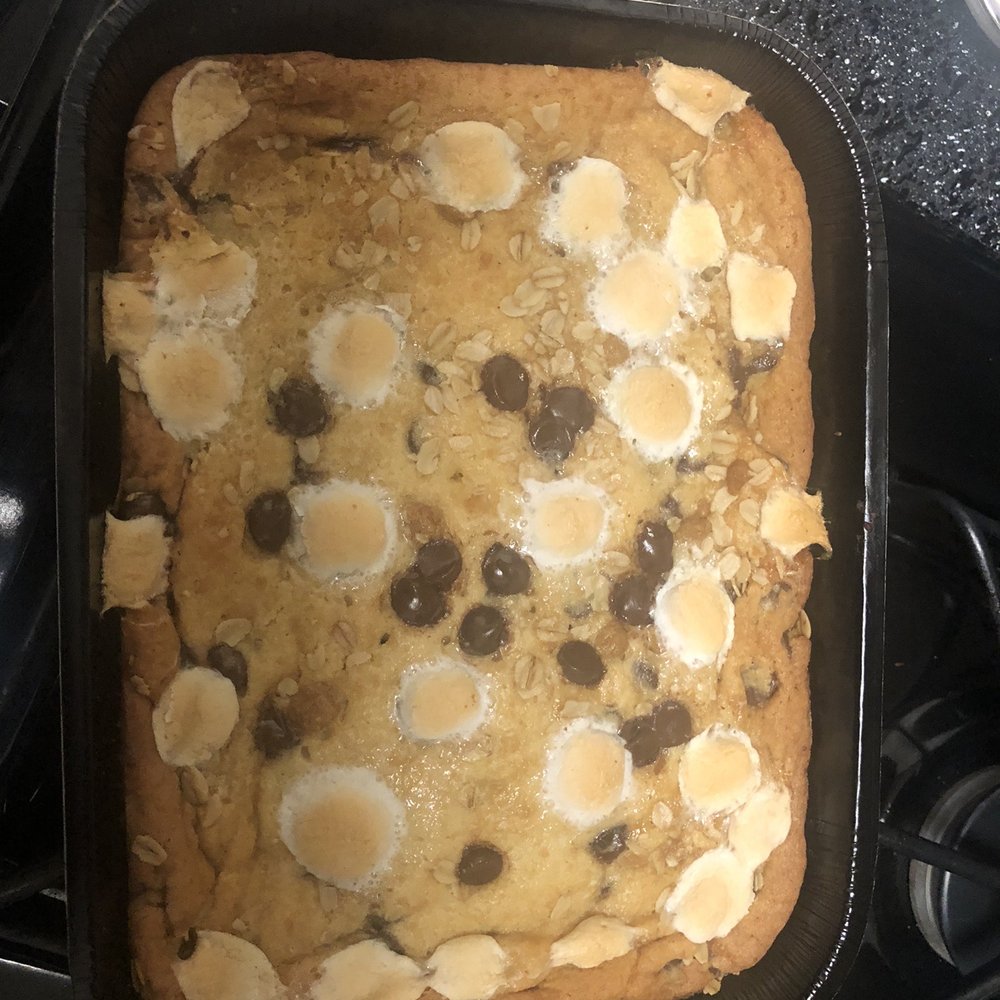 Lame looking S'mores bar. Lame looking S'mores bar.