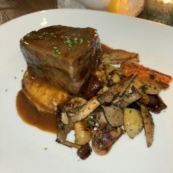 Honey Salt - BRAISED BEEF SHORT RIB - Canadian (New) Near Me - Vancouver, British Columbia Honey Salt - BRAISED BEEF SHORT RIB - Canadian (New) Near Me - Vancouver, British Columbia
