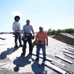 E & C Roofing and Siding - Roofing crew in Sioux Falls, SD